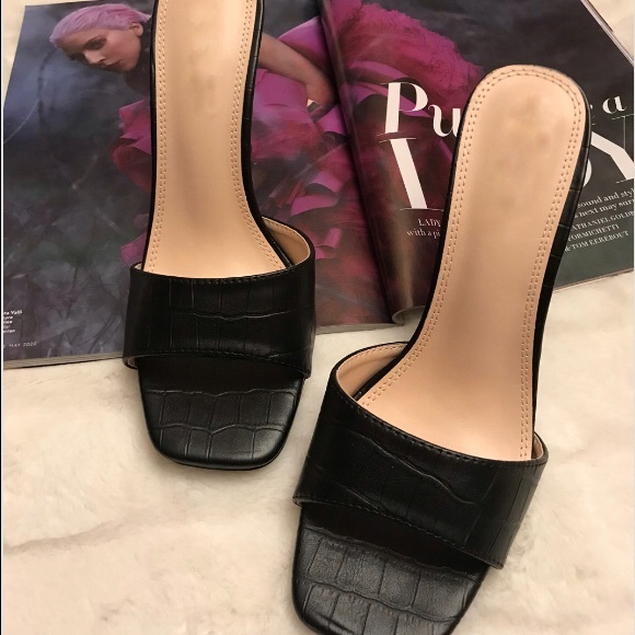 New Croc mules 6.5 & 7 left - Picture 5 of 5